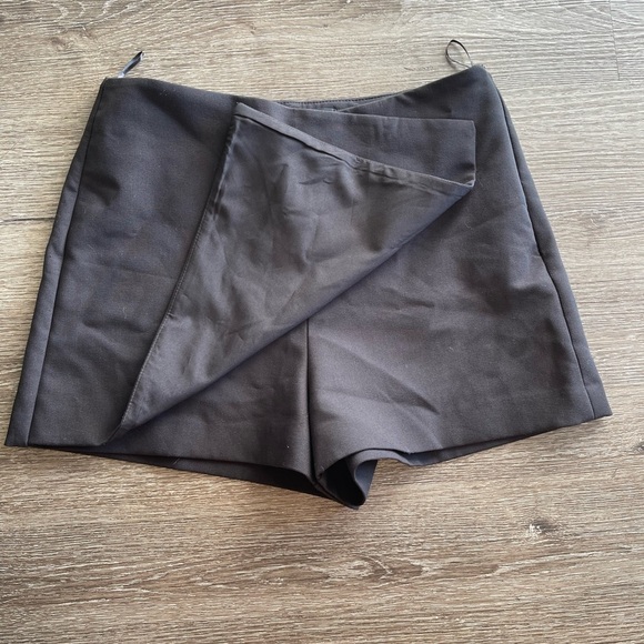 Zara Dark Gray Women's Skort - Picture 2 of 7